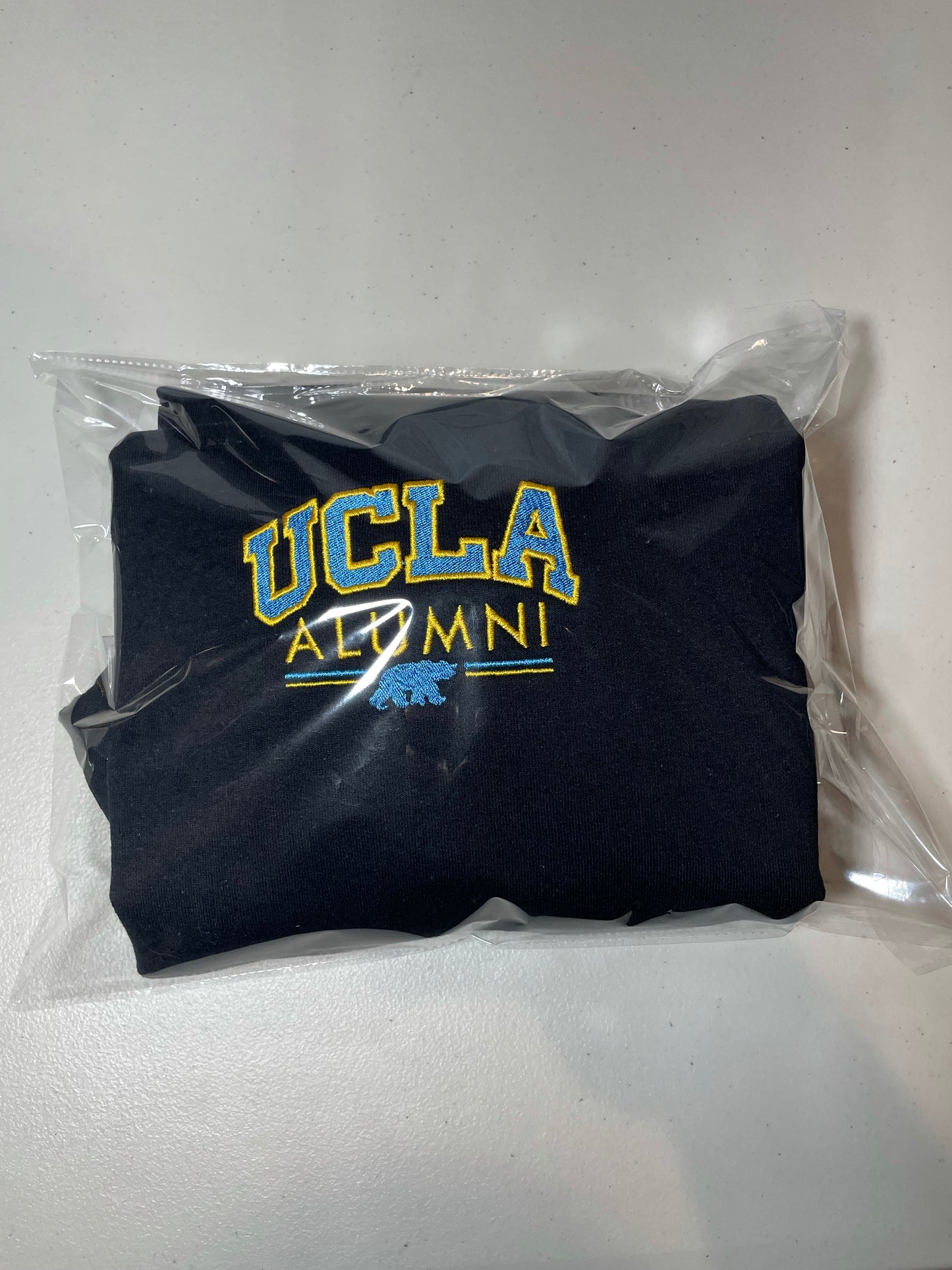 UCLA Alumni Embroider CrewNeck Sweatshirt.